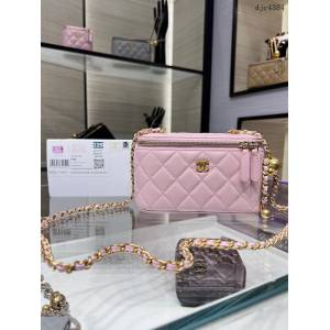 Chanel專櫃新款22B新品金球長盒子 AP2303Y 香奈兒羊皮長方鏈子盒化妝包 djc4384