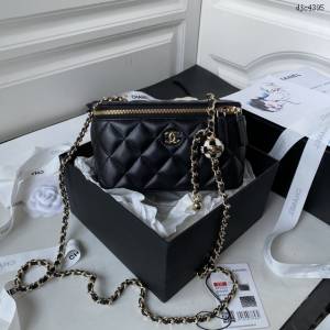Chanel專櫃新款23C秋冬新品足球金球化妝小盒子 AP2303 香奈兒鏈條女款小挎包 djc4395