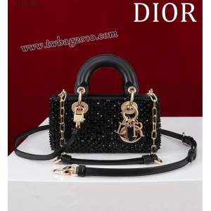 Dior专柜新款迪奥顶级原单超迷你刺绣珠片lady d-joy-micro djfk1051