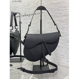 Dior专柜新款迪奥顶级原单原厂皮黑色磨砂大号经典马鞍包 djfk1080