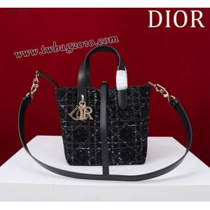 Dior专柜新款迪奥高仿原单藤格纹图案Toujours竖版手袋时尚托特购物包 djfk1673