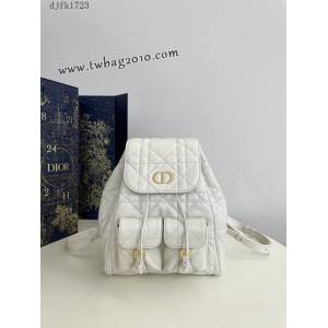 Dior专柜新款迪奥高仿原单白色中号Caro秋冬系列双肩包 djfk1723
