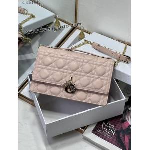 Dior专柜新款迪奥高仿原单中号珍珠链条手拿包 djfk1742