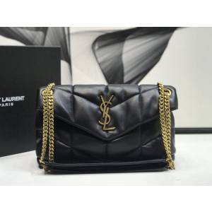 YSL专柜款女包 聖羅蘭經典款LOULOU PUFFER絎縫漆皮小號郵差包 YSL肩背斜挎包 577476  jjh1136