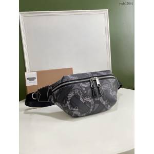 Burberry專門店新款腰包 巴寶莉環保帆布男女款腰包胸包挎包 yxb1064