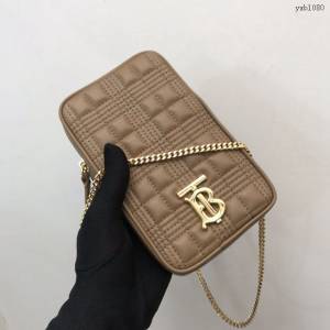 Burberry專門店新款絎縫手機包 巴寶莉Lola蘿拉收納袋鏈條小挎包 yxb1080