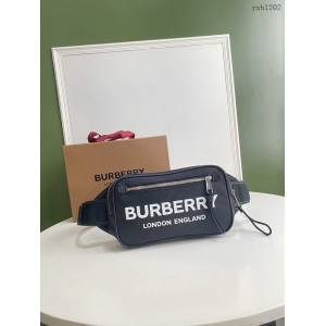 Burberry專門店新款腰包 巴寶莉尼龍布男士腰包挎包 yxb1202
