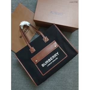 Burberry專門店新款雙色帆布拼皮托特包 巴寶莉手提肩背大號購物袋 yxb1236
