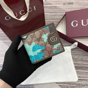Gucci專櫃2026新款金屬標雙折錢包 古馳雙G迷彩男女對折錢夾 834271  gc1069