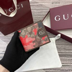 Gucci專櫃2026新款金屬標雙折錢包 古馳雙G迷彩男女對折錢夾 834271  gc1070